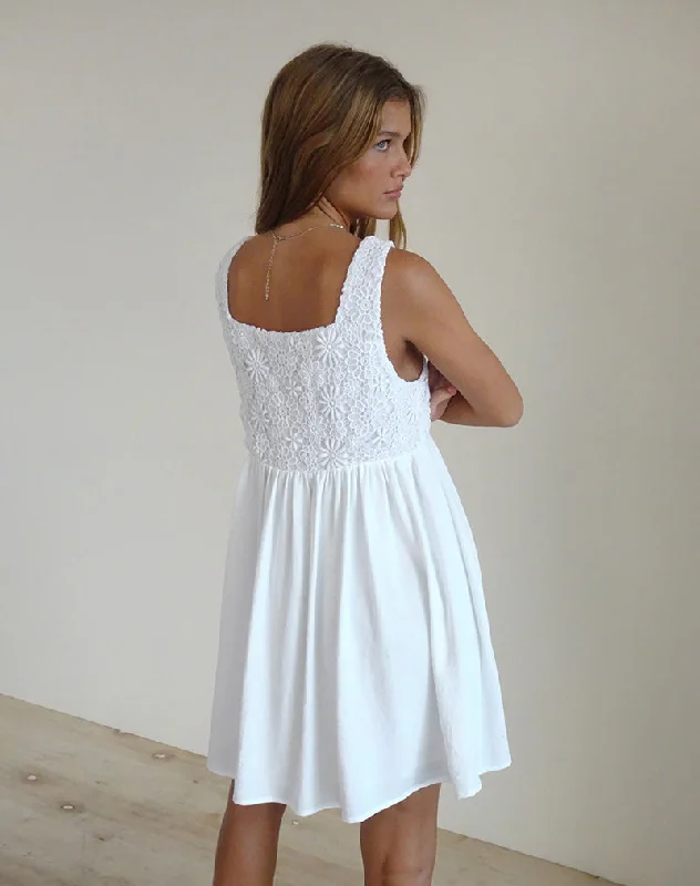 Liselotte Mini Dress in Ivory