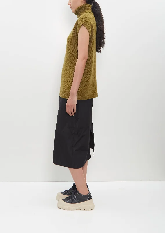 Mole Sweater Vest — Olive