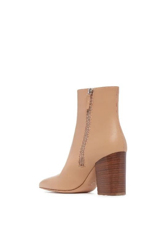 Rio Ankle Boot in Dark Caramel Leather