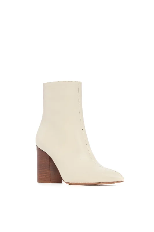 Rio Boot in Cream Leather