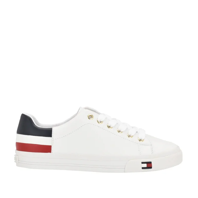 Tommy Women's Laddi-A in White