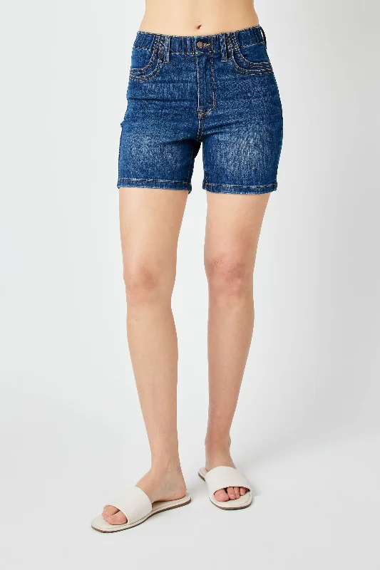 Judy Blue Reg/Plus High Waist Elastic Waist Mid Length Shorts