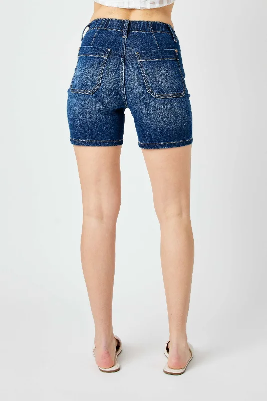 Judy Blue Reg/Plus High Waist Elastic Waist Mid Length Shorts