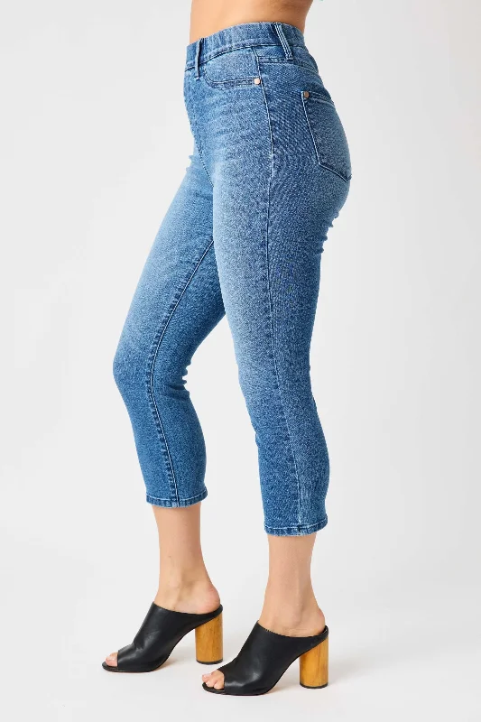 Judy Blue Reg/Plus High Waist Cool Denim Pull On Capris