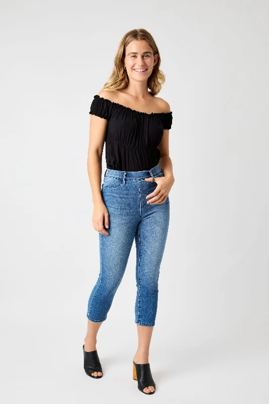 Judy Blue Reg/Plus High Waist Cool Denim Pull On Capris