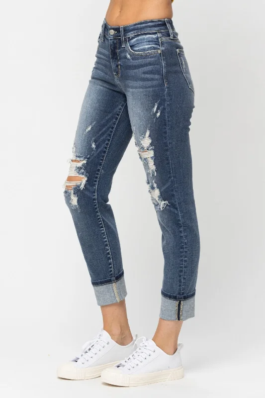 Judy Blue Mid Rise Cuffed Destroyed  Boyfriend Capris