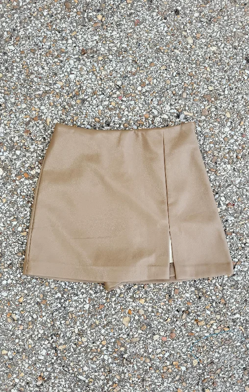 Pu Slit Detail Skort