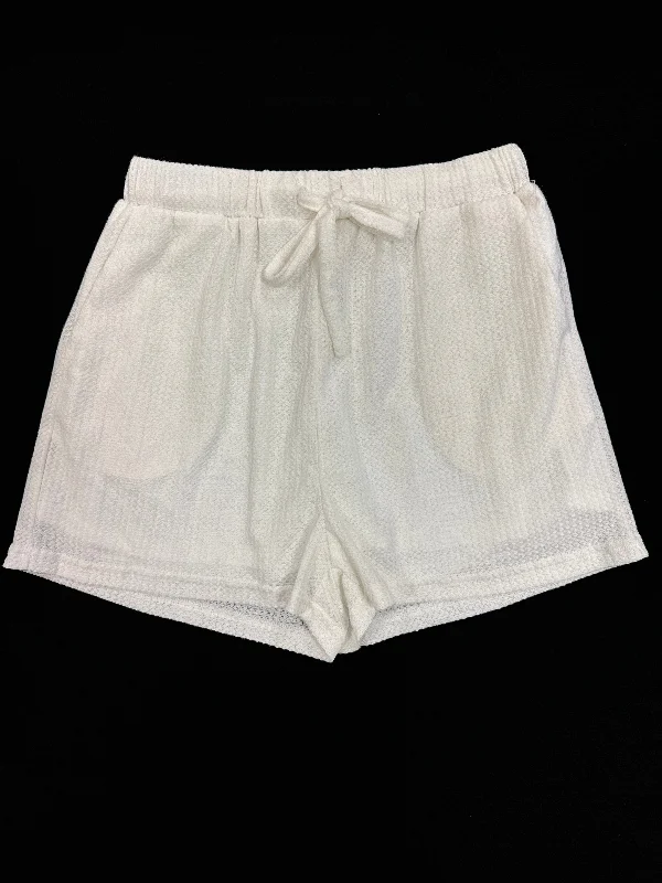 White waffle shorts